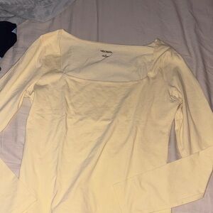 Wildflowers Soft Yellow Long Sleeve Top